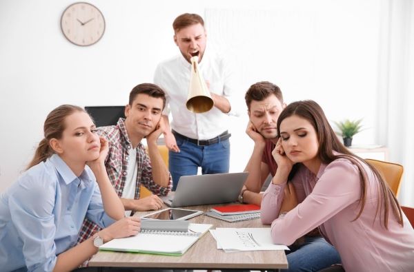 MP 413 Email Image 1 manager demanding respect from employees